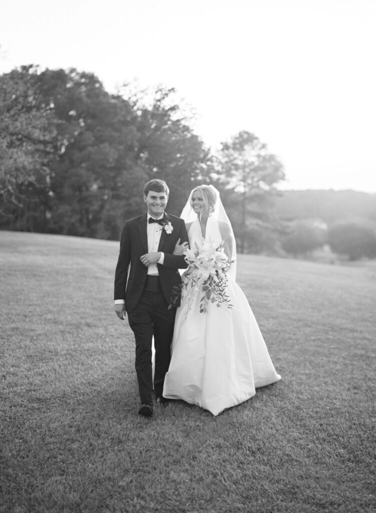 Wedding photos at Fountainview Mansion in Auburn, AL