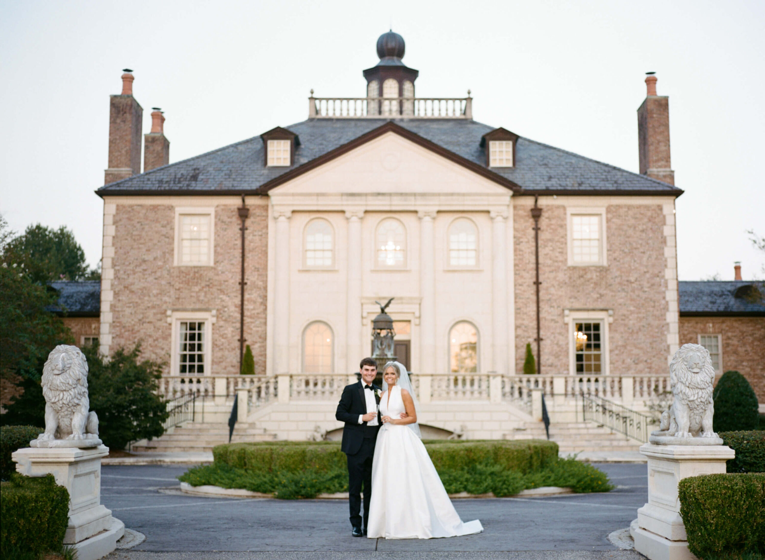Film photography at a Fountainview Mansion wedding in Auburn, AL