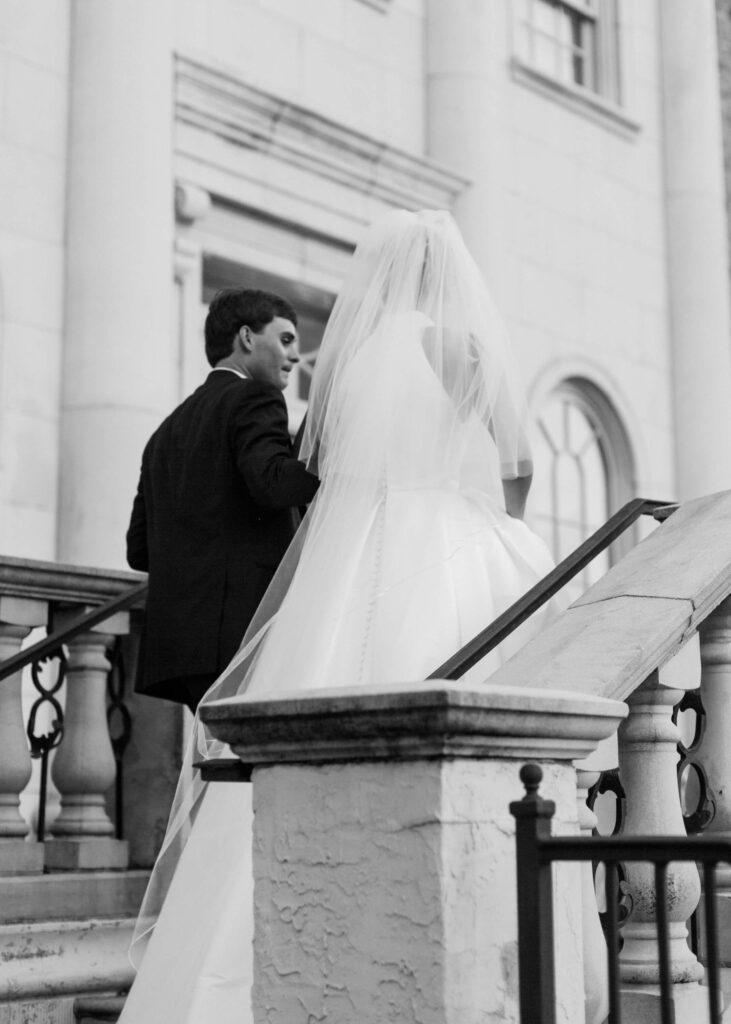 Wedding photos at Fountainview Mansion in Auburn, AL