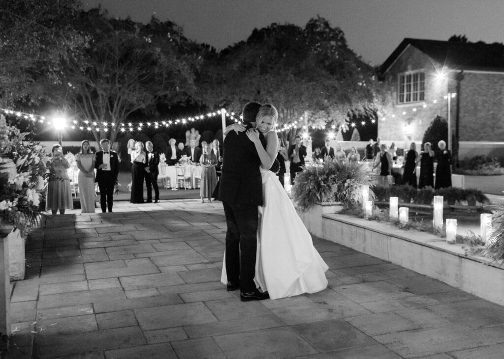 First dance at a Fountainview Mansion wedding in Auburn, AL