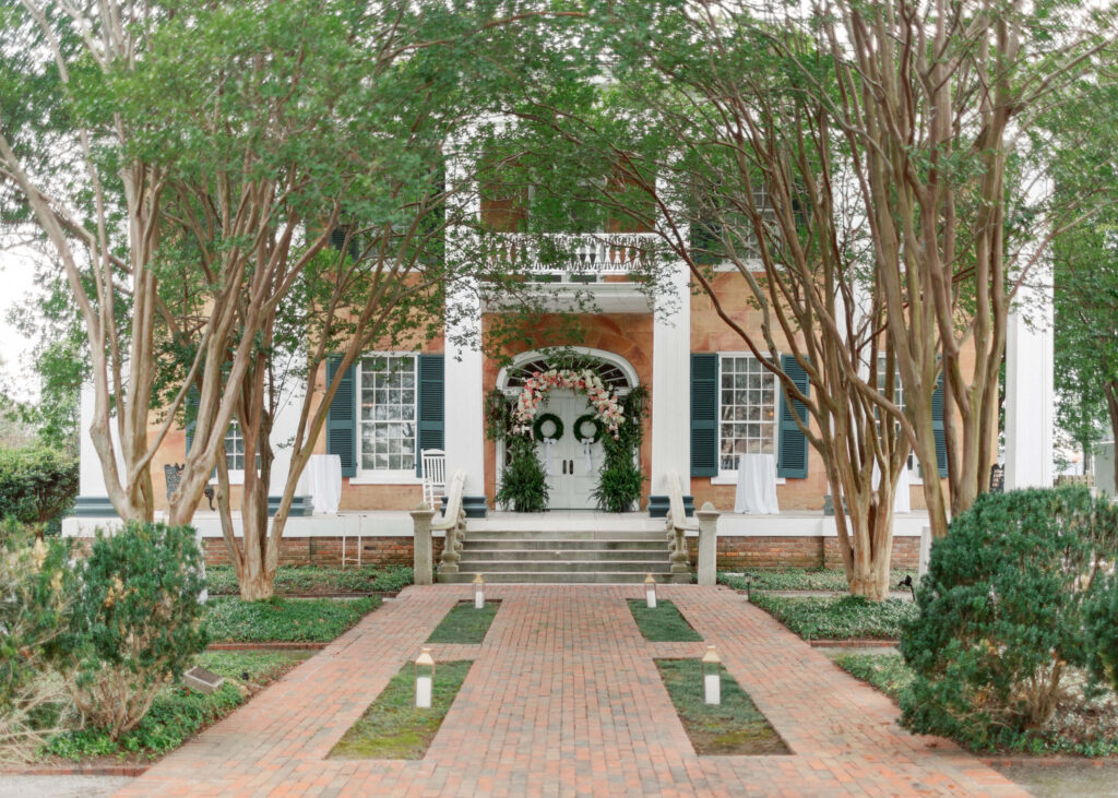 Wedding at the Battle Friedman House in Tuscaloosa, AL