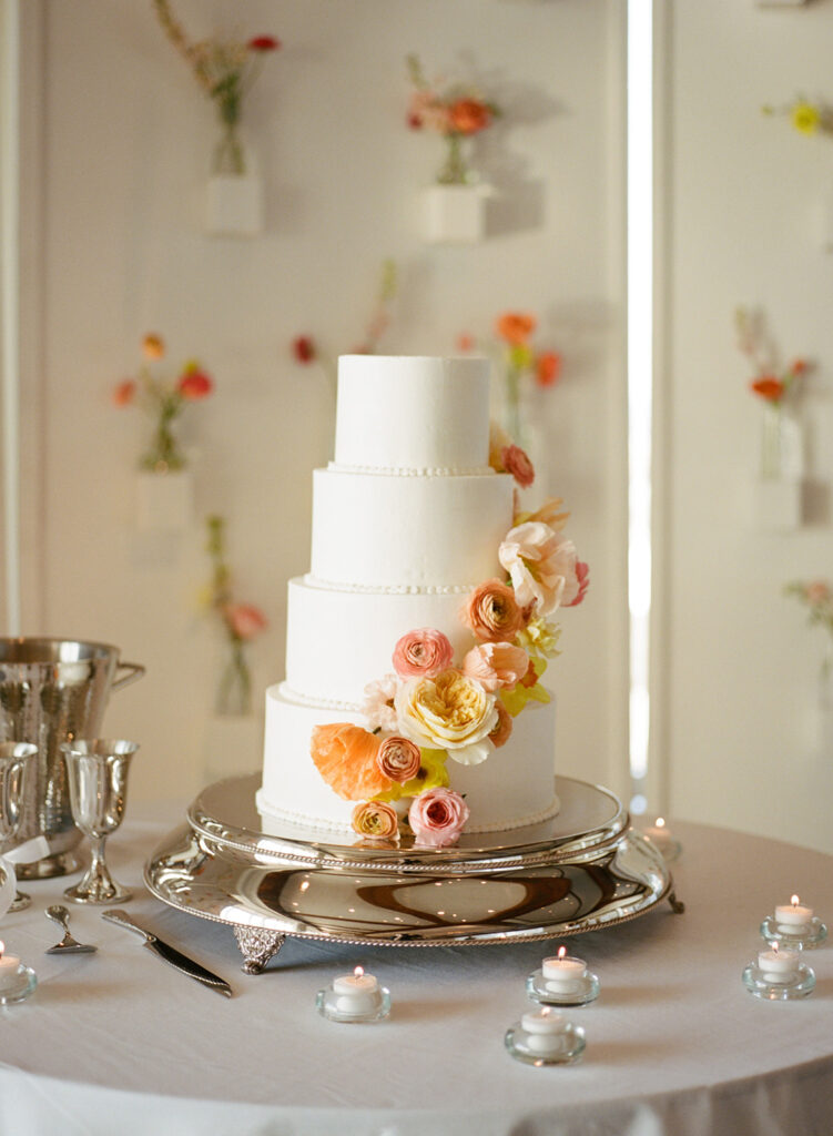 Bright spring wedding at The Club in Birmingham