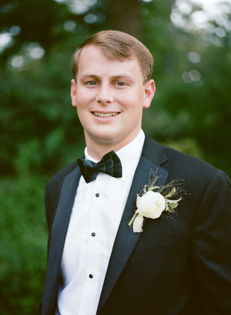 Wedding photos at the Birmingham Botanical Gardens