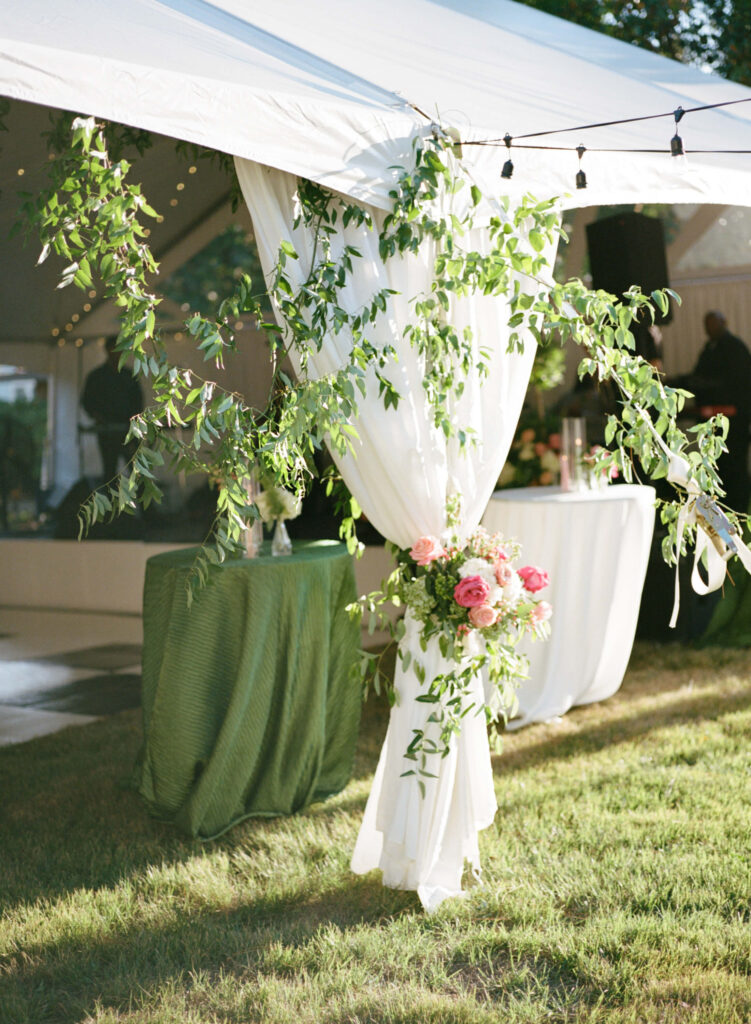 Tented wedding at The Colonnade House in Columbus, MS