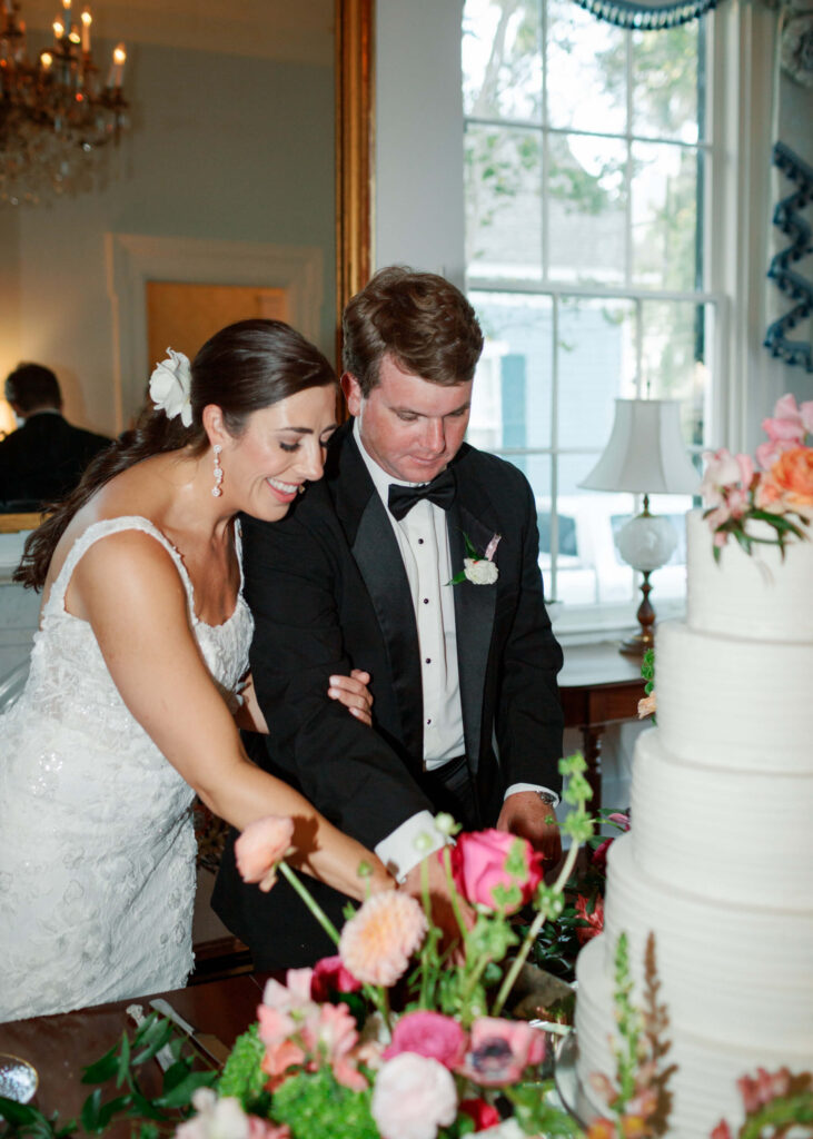 Wedding at The Colonnade House in Columbus, MS