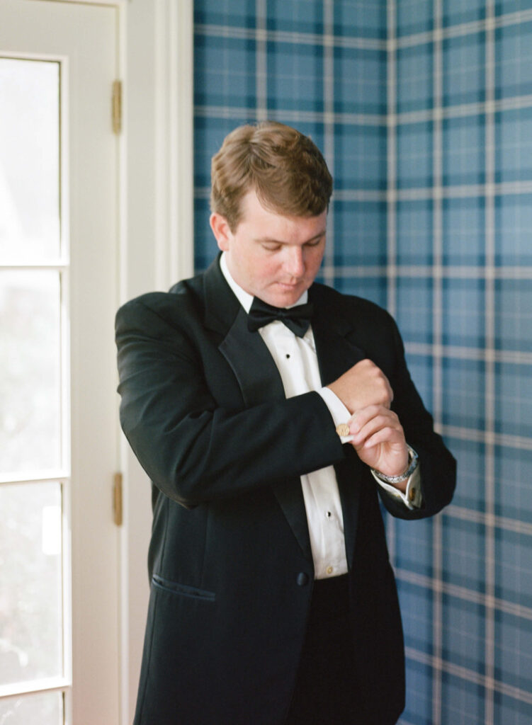 Wedding at The Colonnade House in Columbus, MS