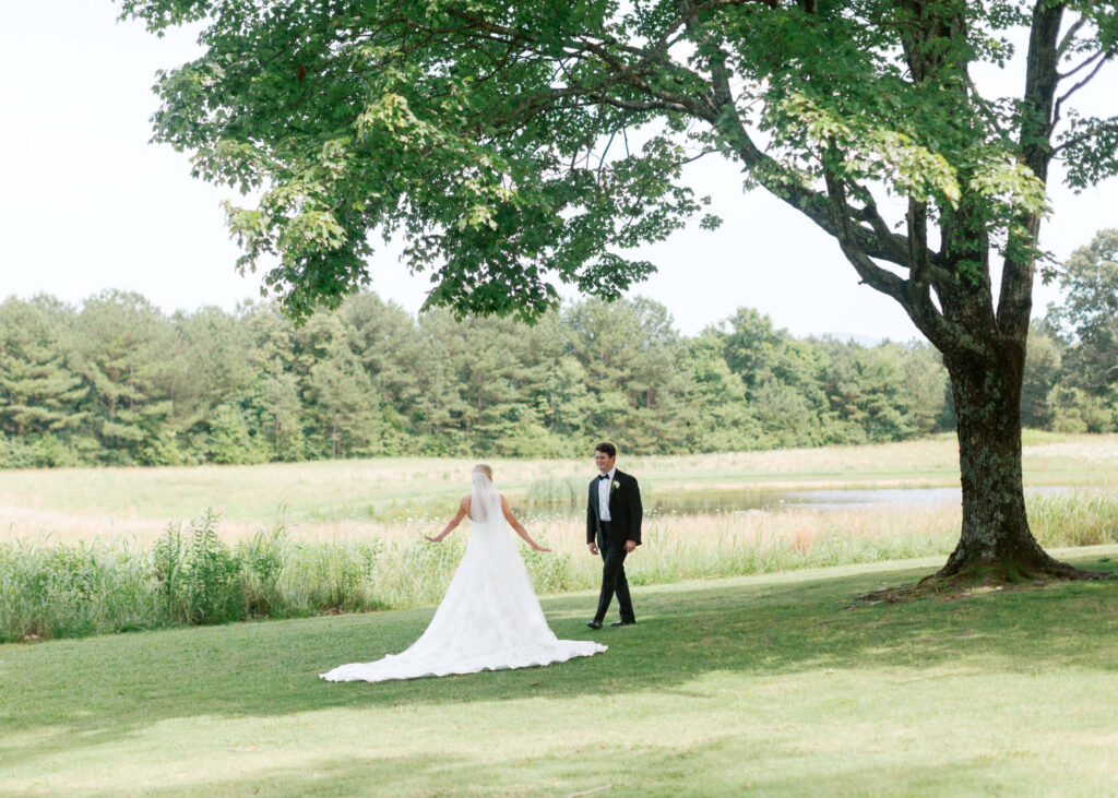 First Look at Ridge Pointe wedding venue shot on film