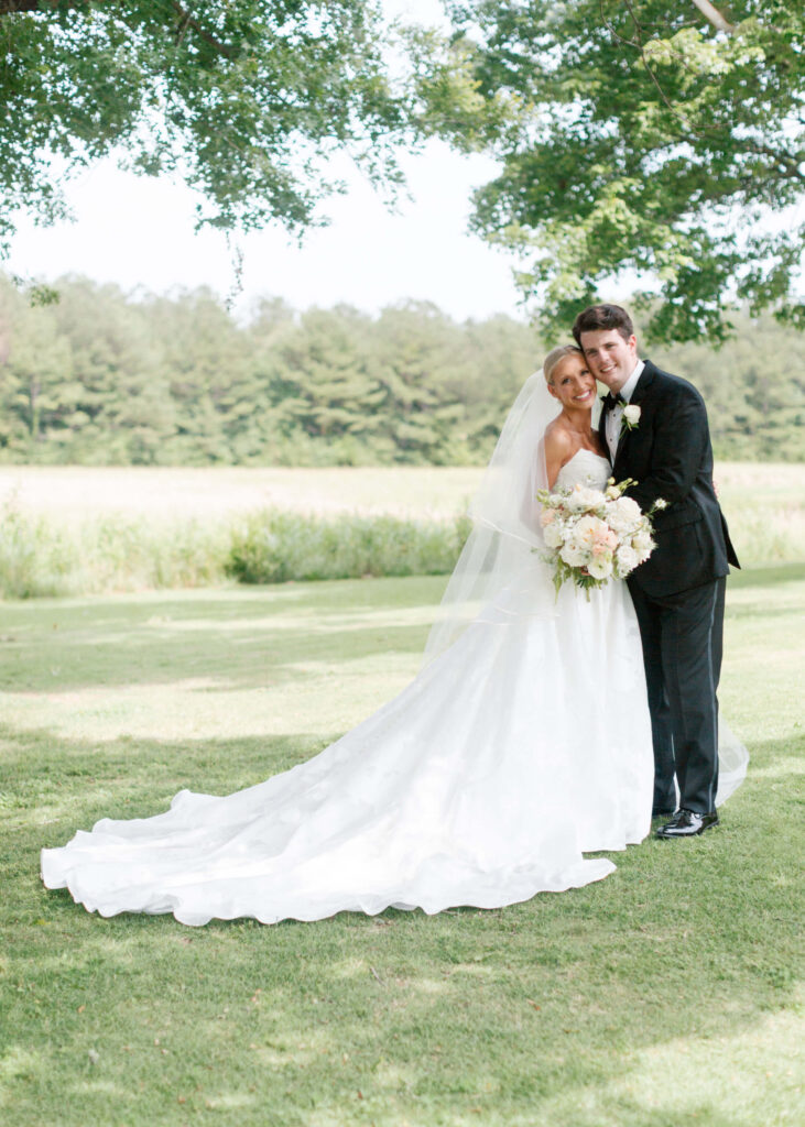 First Look at Ridge Pointe wedding venue shot on film