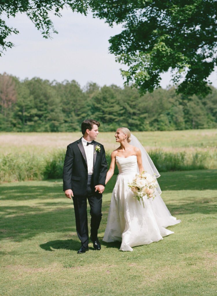 First Look at Ridge Pointe wedding venue shot on film
