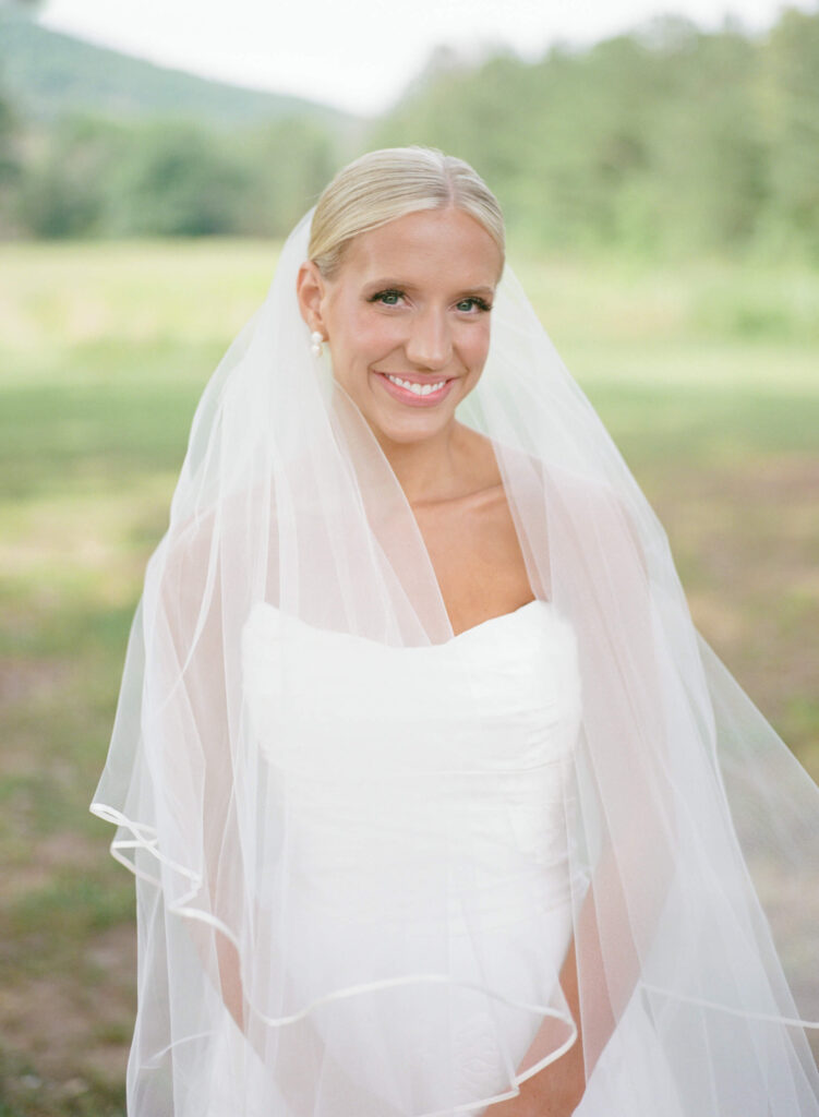 First Look at Ridge Pointe wedding venue shot on film