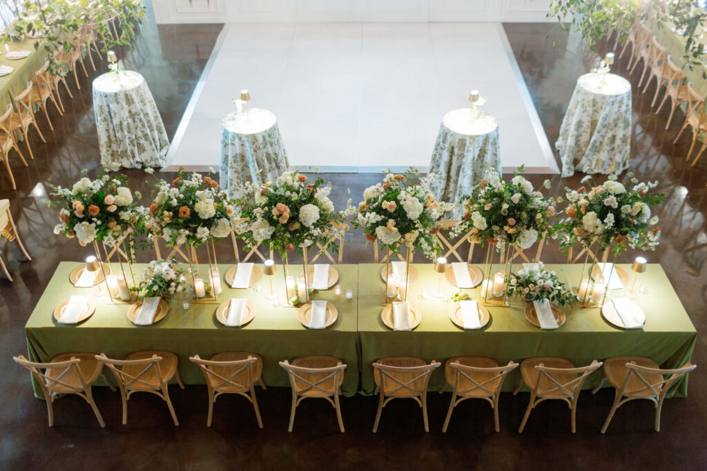 Green wedding reception at Ridge Pointe in Alpine, AL