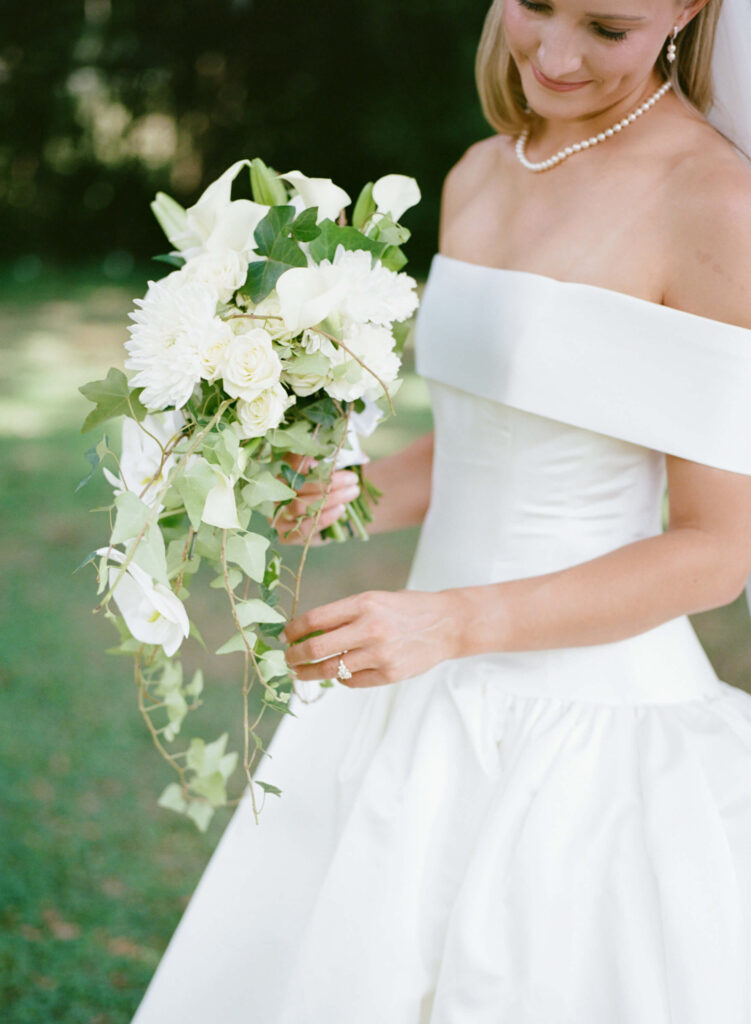 Bridal bouquet with ivy and lilies